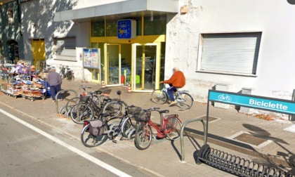 Rapina con la pistola all'Eurospin di viale Risorgimento: inviduato e denunciato