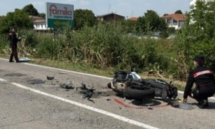 Schianto a Gonzaga tra auto e moto, grave 40enne in ospedale in elisoccorso