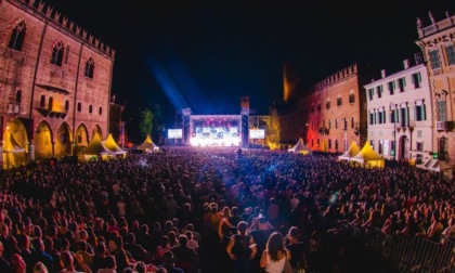 Mantova Summer Festival 2025, la grande musica internazionale accende l’estate virgiliana: si parte con Santana