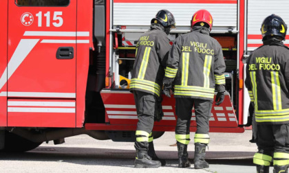 Scoppia l'incendio a Bagnolo San Vito, villetta bifamiliare in fiamme