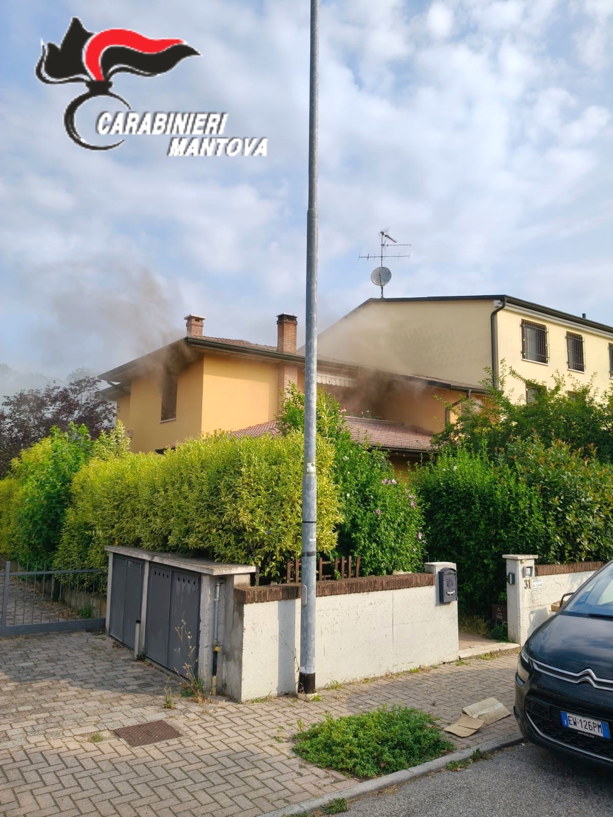incendio villetta via saragat curtatone (4)