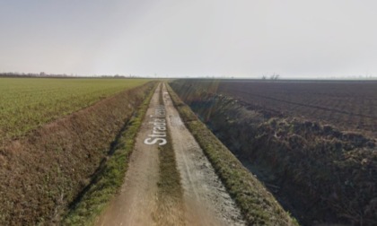 Si ribalta in strada Tessagli, incidente mortale a Gazzuolo: inutili i tentativi di soccorso