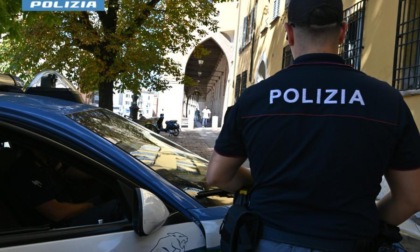 Colpito con un martello in strada: fermato per tentato omicidio un 37enne
