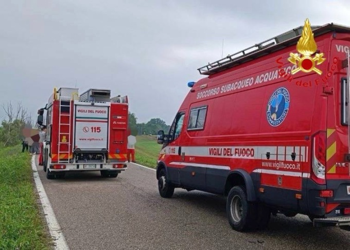 I mezzi dei Vvf arrivati per le ricerche