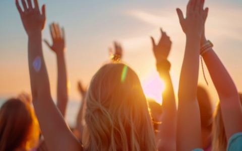 “Goodbye Summer”: una serata di musica, street food e dj set al Campo Canoa
