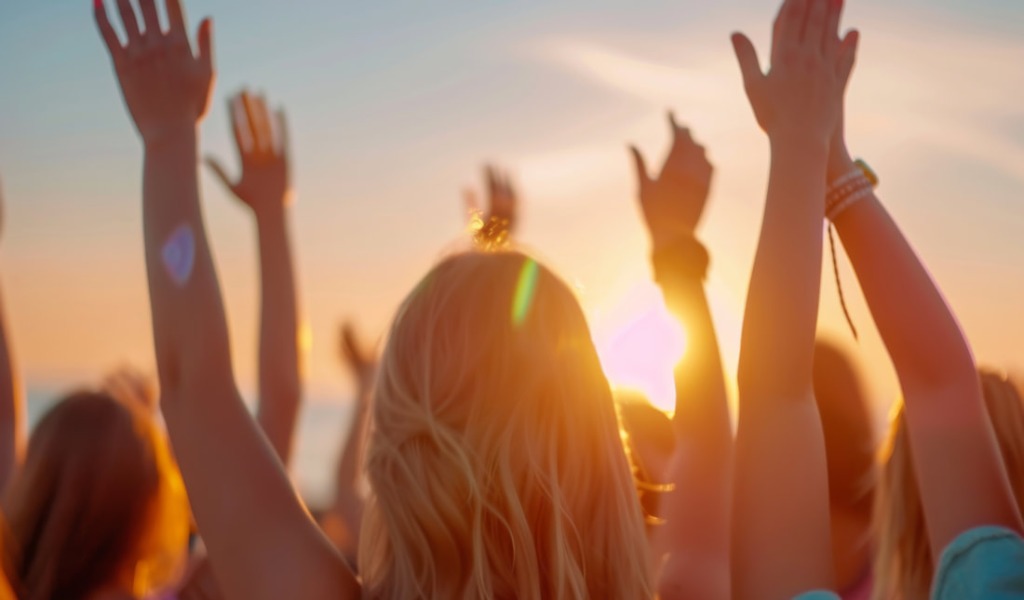 “Goodbye Summer”: una serata di musica, street food e dj set al Campo Canoa