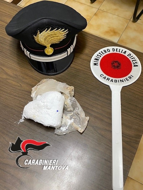 La ketamina rinvenuta dai carabinieri a Pegognaga