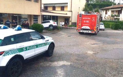 Schiacciato contro una colonna: due comunità sotto shock per il 48enne Ion Musteata