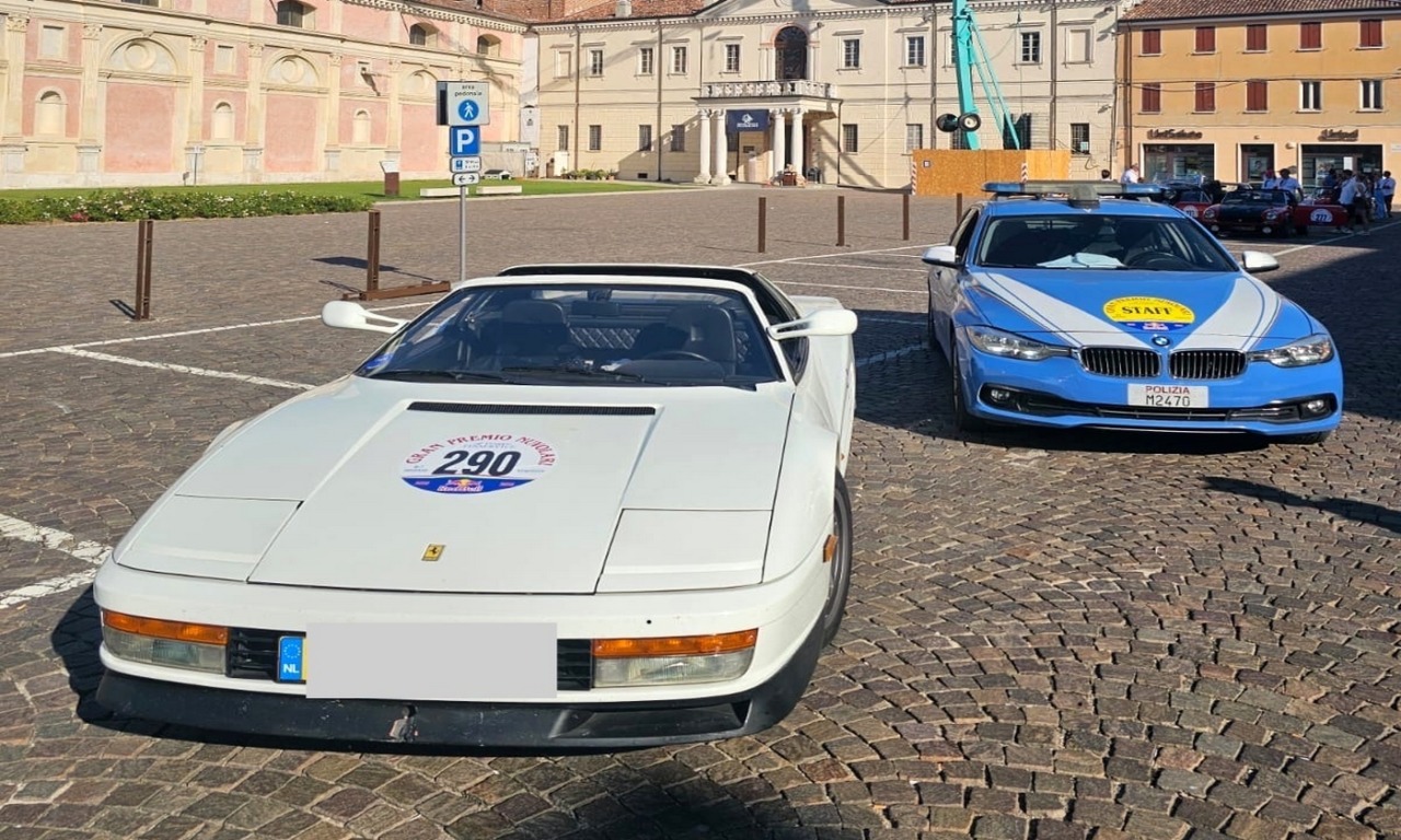 La scorta della polizia stradale di Mantova tra le bellezze italiane col Gran Premio Nuvolari