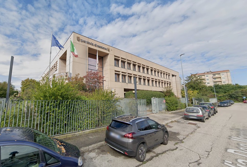 La sede della Provincia di Mantova in via don Maraglio, dove si svolgerà il job day (clicca sull'immagine per navigare nella mappa)