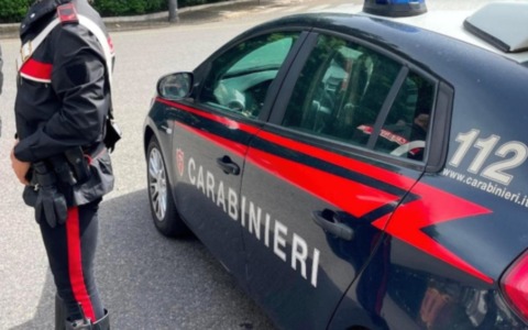 Esce e va al bar ma è ai domiciliari, 29enne beccato a Marcaria