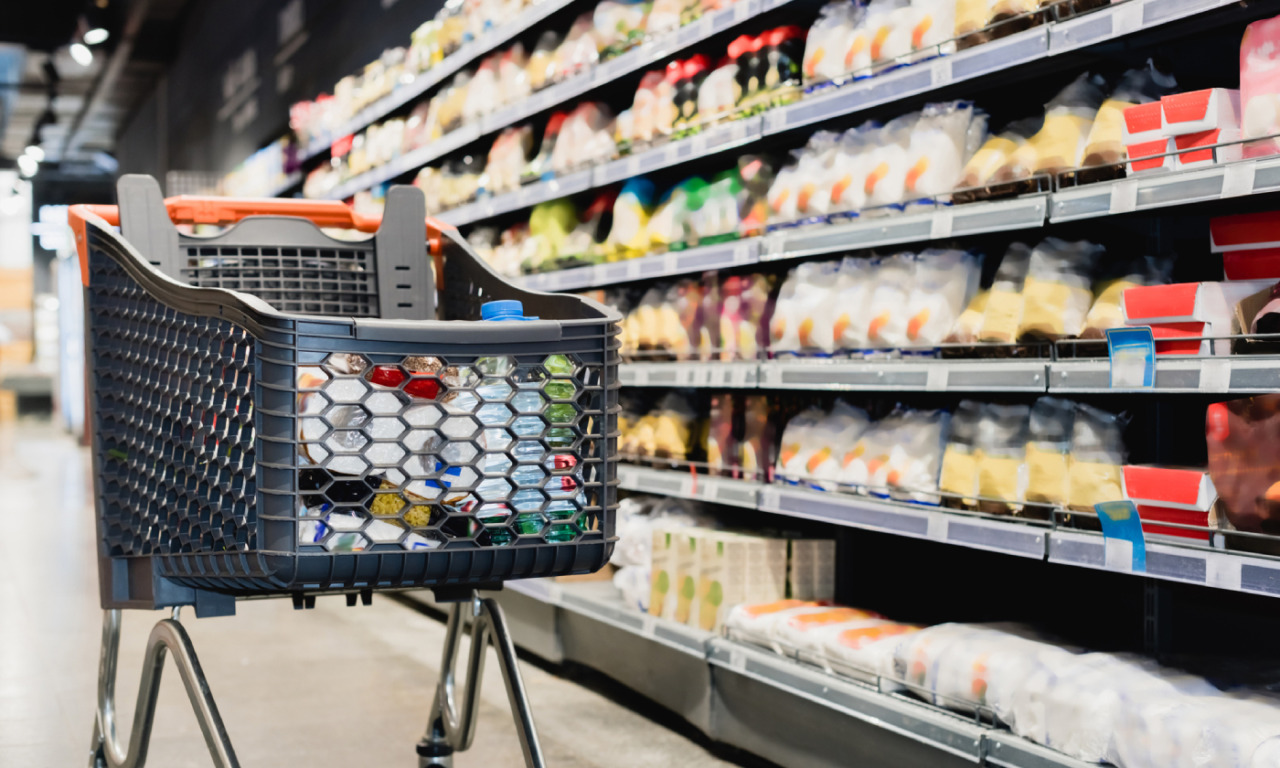 Furti nei supermercati di Mantova, 30enne colpito dal daspo urbano