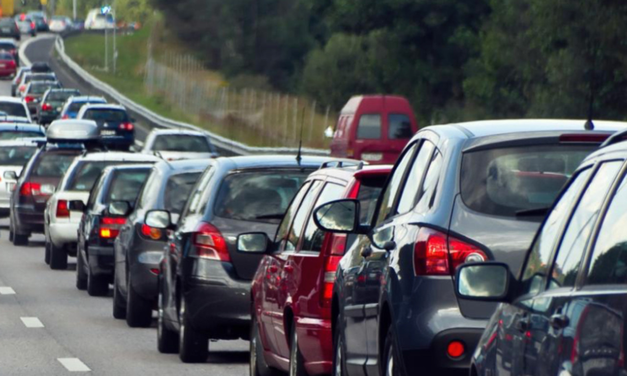 Maxi tamponamento sulla A22: cinque auto coinvolte, code per sei chilometri