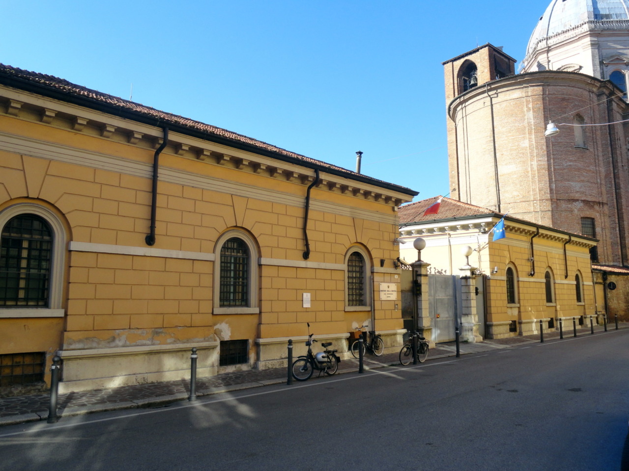 Uno scorcio del carcere di Mantova, in via Carlo Poma