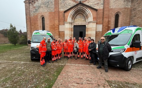 Per la Croce Verde due nuove ambulanze in memoria del compianto primario Antonio Savioli