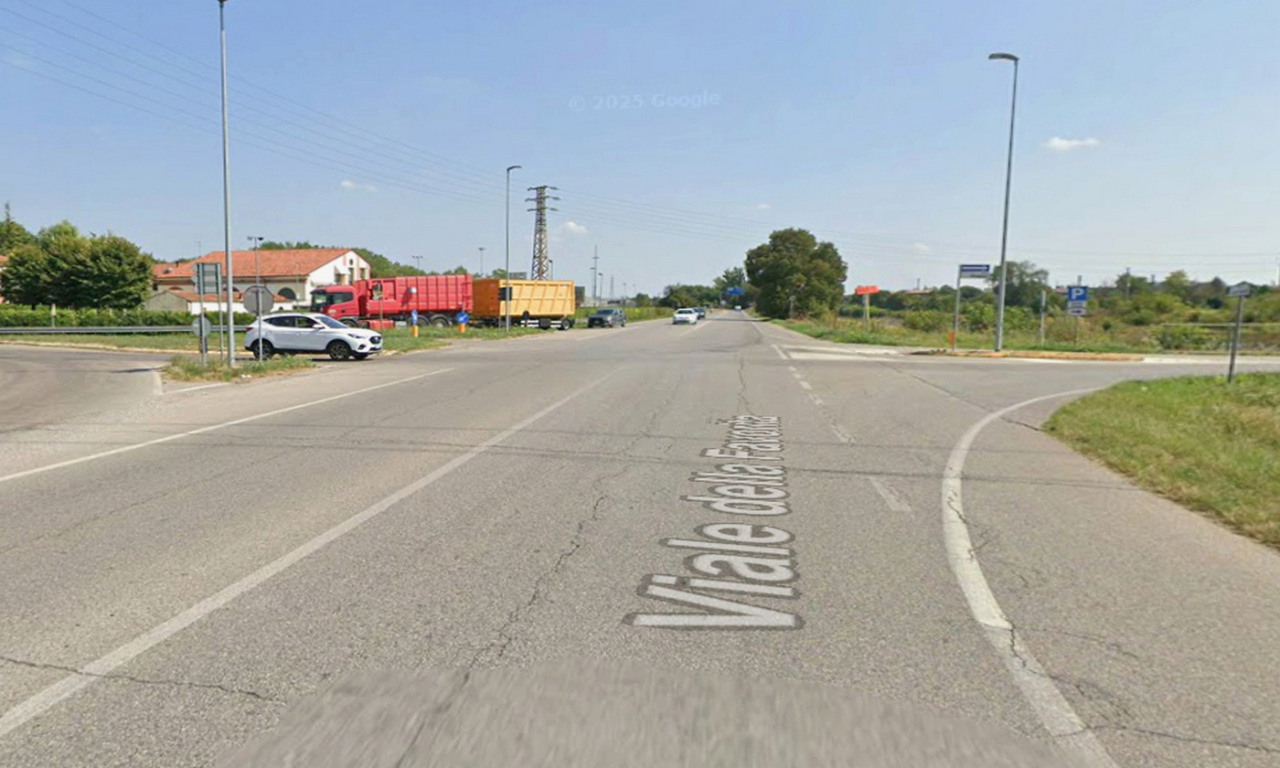 “Incrocio pericoloso”: arriva una rotatoria tra viale della Favorita e strada Ghisiolo