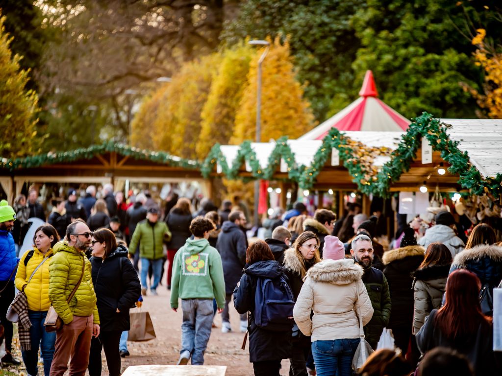 Mantova si veste di luci e magia: tornano i Mercatini di Natale