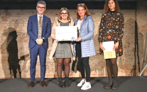 Chimica, scuole e ambiente: premiati gli studenti del Nobile Collegio delle Vergini di Gesù di Castiglione