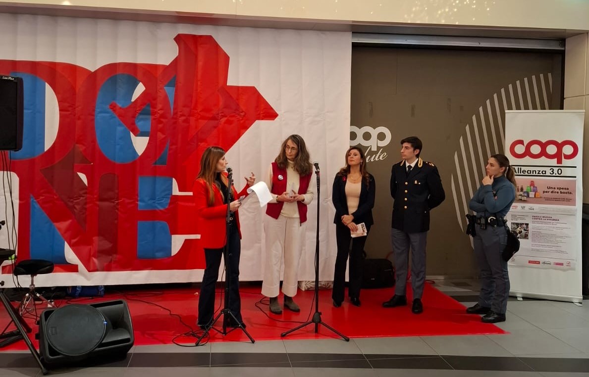 “Parole e musica contro la violenza”: la Polizia di Stato presente all’evento a Mantova