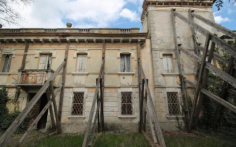 San Giacomo delle Segnate, altri 272mila euro dalla Regione per restaurare Villa Rezzaghi