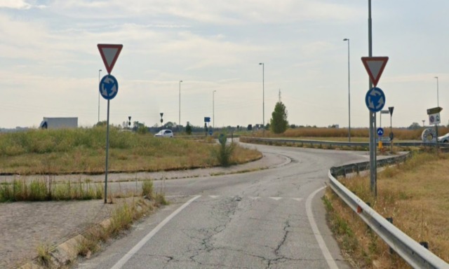 Incidente stradale sulla Crocevia: coinvolti anche due bambini