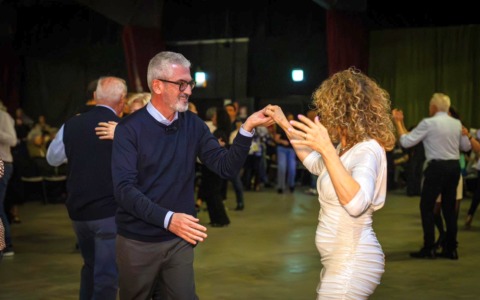 Confcommercio attacca il Comune di Mantova sul ballo liscio gratuito per la notte di San Silvestro