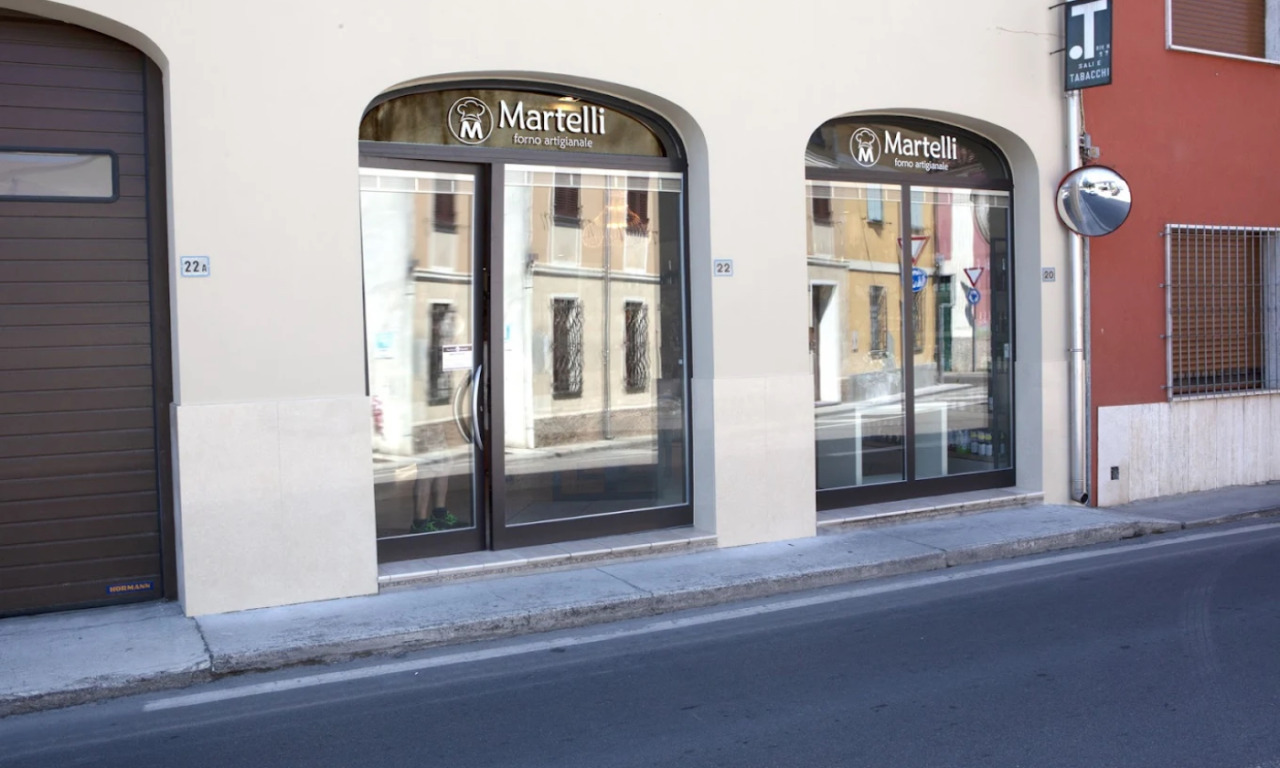 Ladri in azione al Forno Martelli di Viadana, rubati soldi in contanti e sigarette