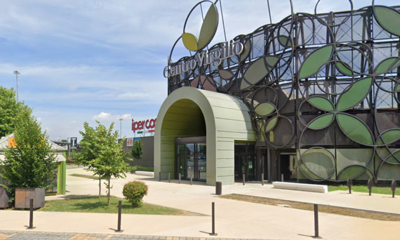 Ragazzine tentano il furto al centro commerciale Virgilio, nei guai una 15enne e due 17enni