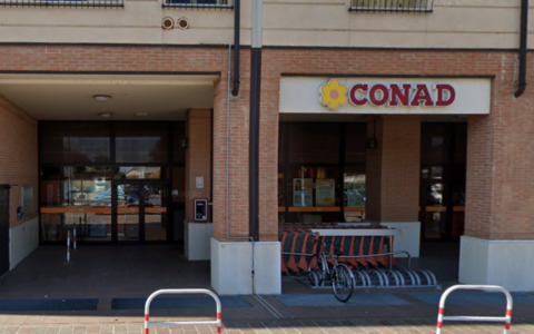 Tenta il furto alla Conad di Mantova, 33enne beccato e denunciato