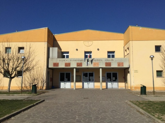 “Via Gesù dalla canzone natalizia”: secondo caso in un’altra scuola elementare