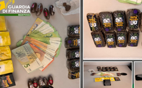 Beccati con la droga e 2mila euro in auto al casello di Mantova Nord, giovani pusher arrestati