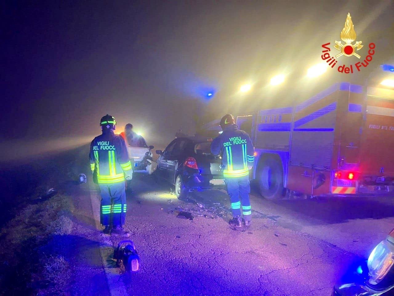 Incidente nella notte sulla provinciale 59: due vetture coinvolte