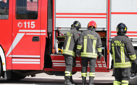 Investito da un pickup a Mantova, 80enne estratto dai pompieri e trasportato al Poma