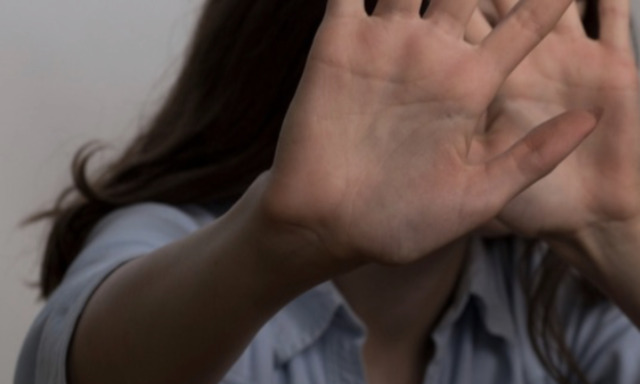 Si presenta ubriaco a casa di una 39enne e tenta di molestarla, arrestato a Borgo Mantovano