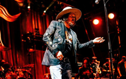 Zucchero in concerto a Mantova, il nuovo tour internazionale parte dal PalaUnical