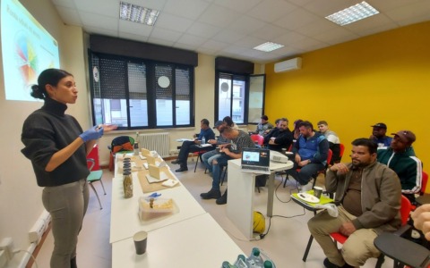 Imparare a fare il Parmigiano Reggiano: i corsi per il settore lattiero-caseario