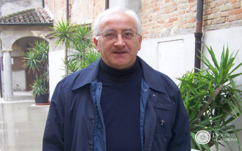 Addio a don Marco Tizzi: solo il giorno prima del decesso aveva compiuto 78 anni