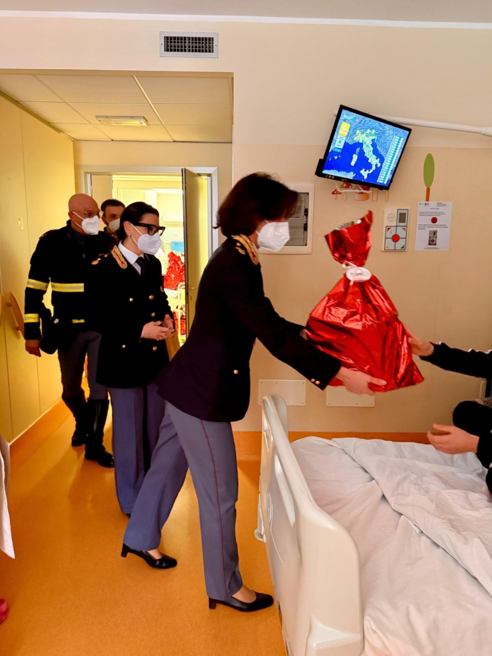 Anche alcuni dirigenti della polizia di Mantova hanno preso parte all'iniziativa