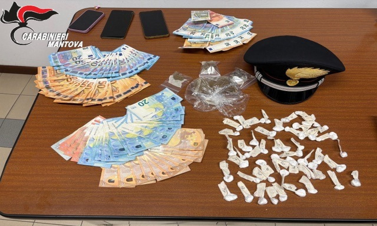 In giro la notte di San Silvestro con un carico di stupefacenti: tre in arresto