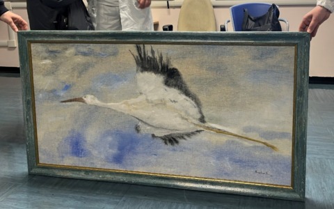 “Voglia di volare”: un dono artistico per il reparto di Ostetricia e Ginecologia del Poma