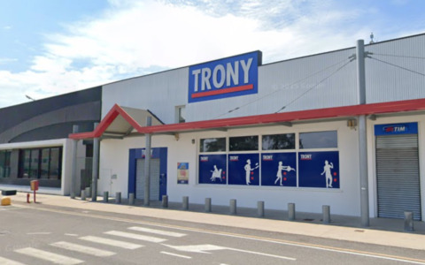 Ladri al Trony di Asola: il tentato furto e il furgone abbandonato durante la fuga