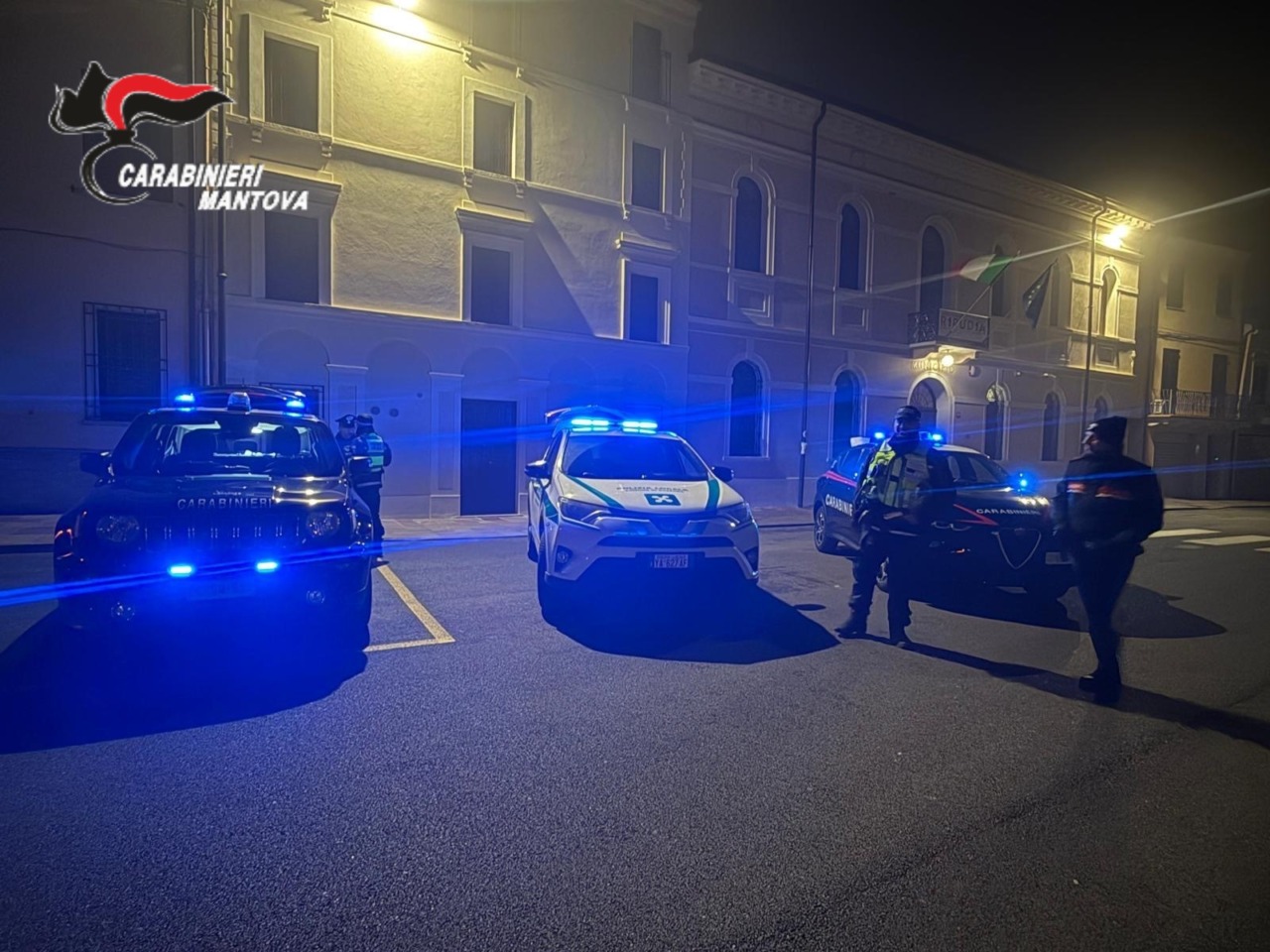 Controlli interforze a Suzzara: identificate oltre cinquanta persone
