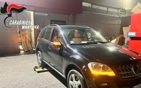 Furto da 60mila euro all’Unieuro di Curtatone: ladri sfondano il portone posteriore con un’auto