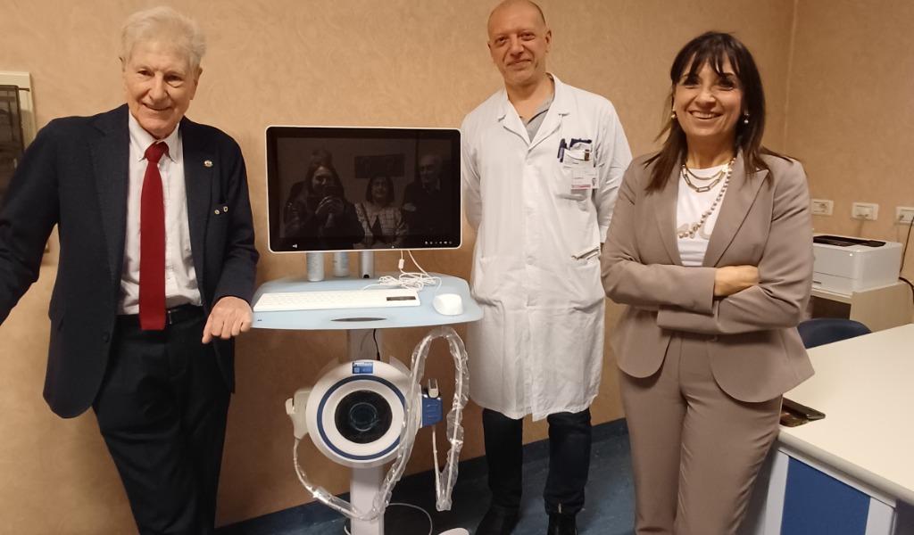 Donato alla Nefrologia del Poma un dispositivo innovativo per la diagnosi delle patologie ossee