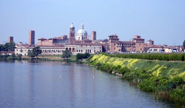 A luglio 242mila visitatori nel centro storico di Mantova: il caldo frena i flussi turistici