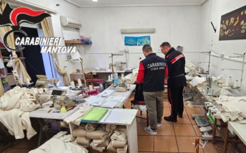 Controllo dei Carabinieri scopre gravi irregolarità in laboratorio tessile a Curtatone