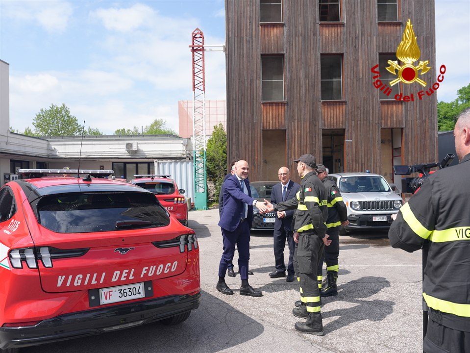 Sottosegretario Prisco in visita istituzionale al Comando dei Vigili del Fuoco di Mantova