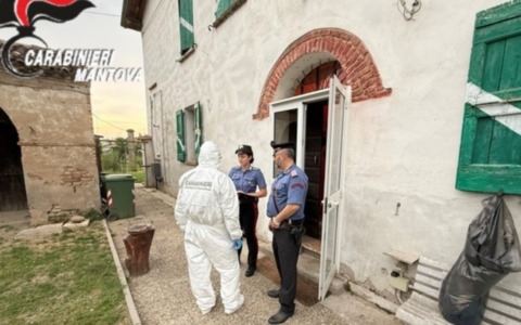 “Aiuto, è partito un colpo”: giallo a Borgo Virgilio per la morte di un 65enne