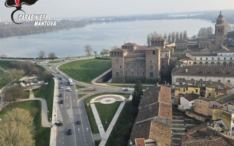 Sicurezza nel centro storico: maxi operazione dei Carabinieri a Mantova