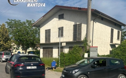 Investita mentre fa jogging a Belforte di Gazzuolo: 38enne trasportata in ospedale